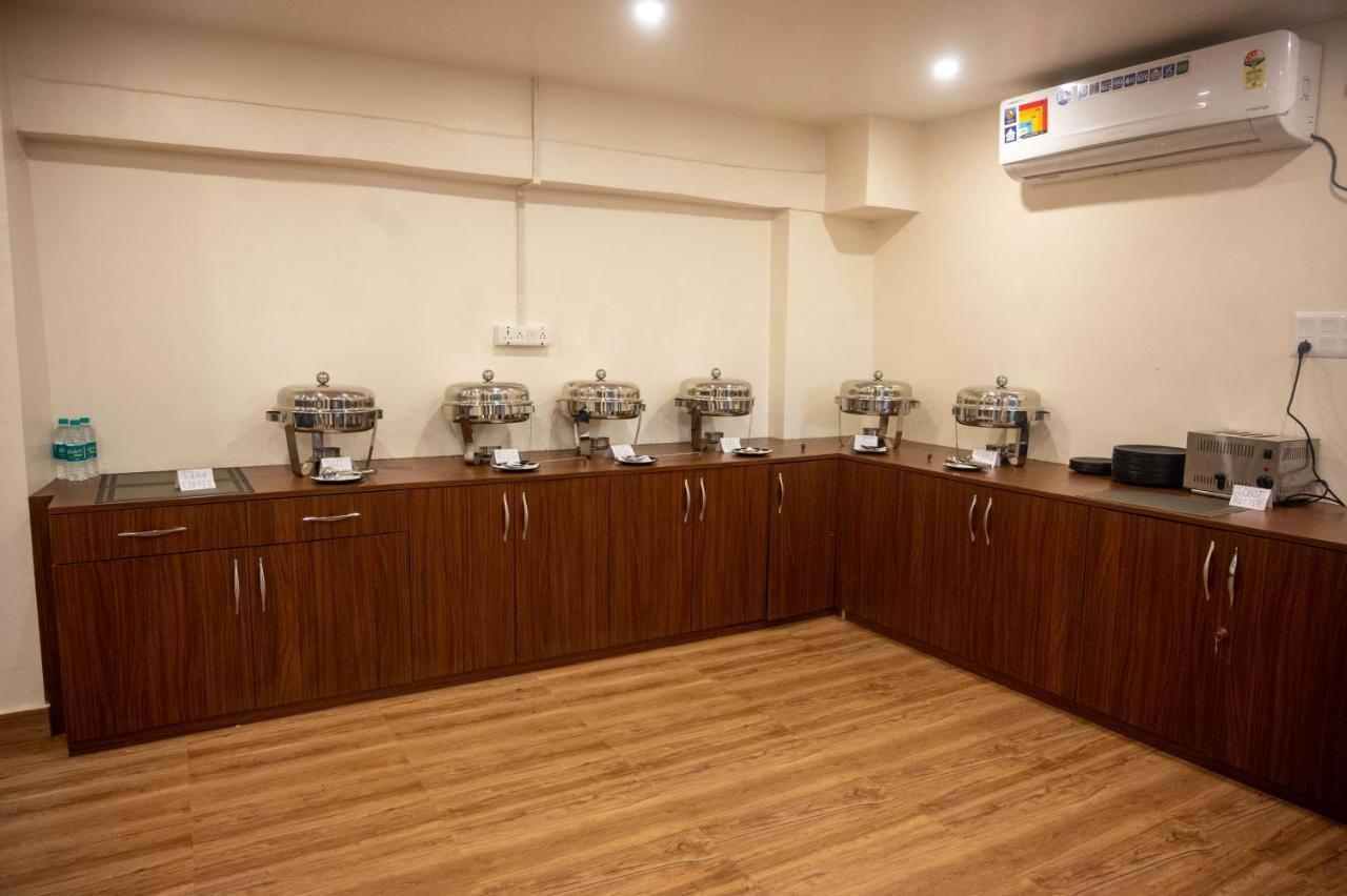 فندق Kiran Palace فاراناسي المظهر الخارجي الصورة